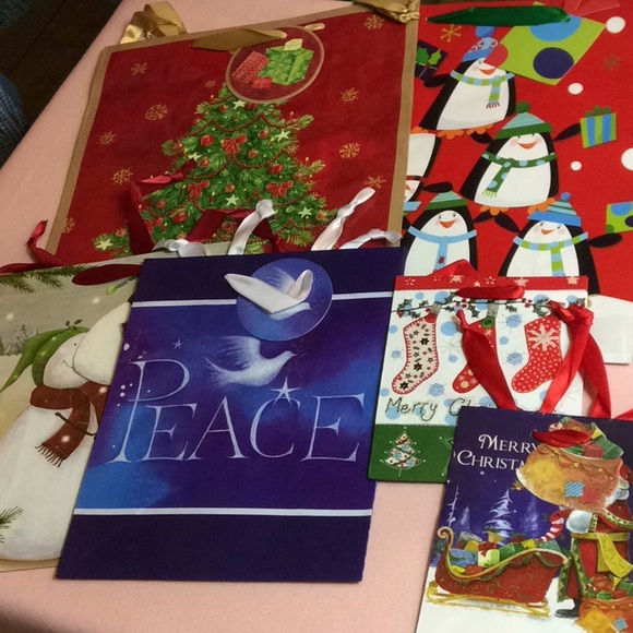 FINAL SALE PRICE Christmas Holiday Gift Pack - Picture 5 of 7